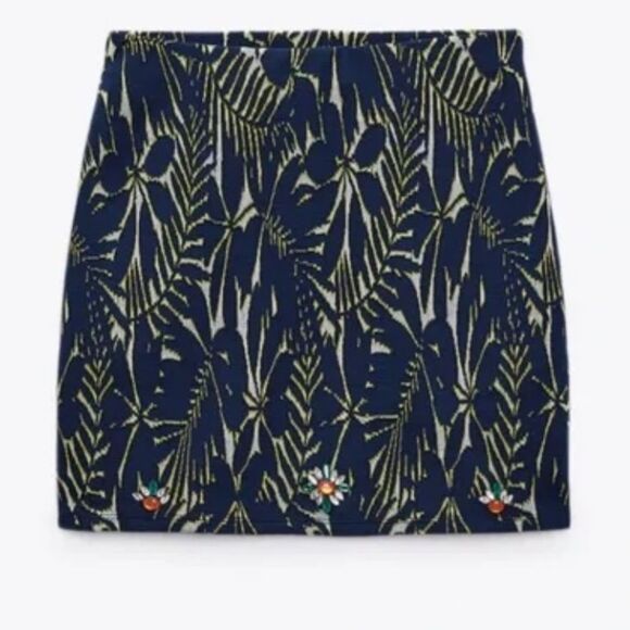 Zara Blue Tropical Textured Jacquard Rhinestone Floral Stretch Mini Skirt NEW - Picture 3 of 14